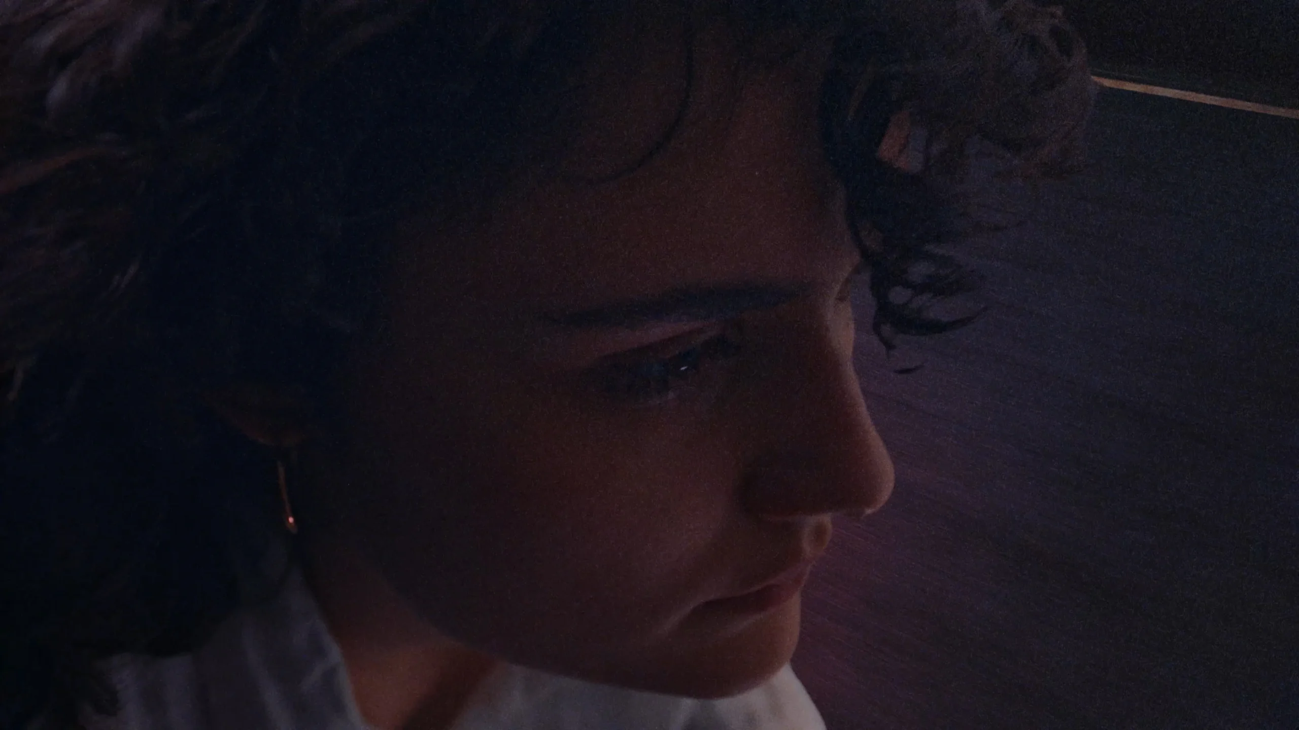 220405_fuzzybrains_desire_musicvideo_MASTER_UHD_12