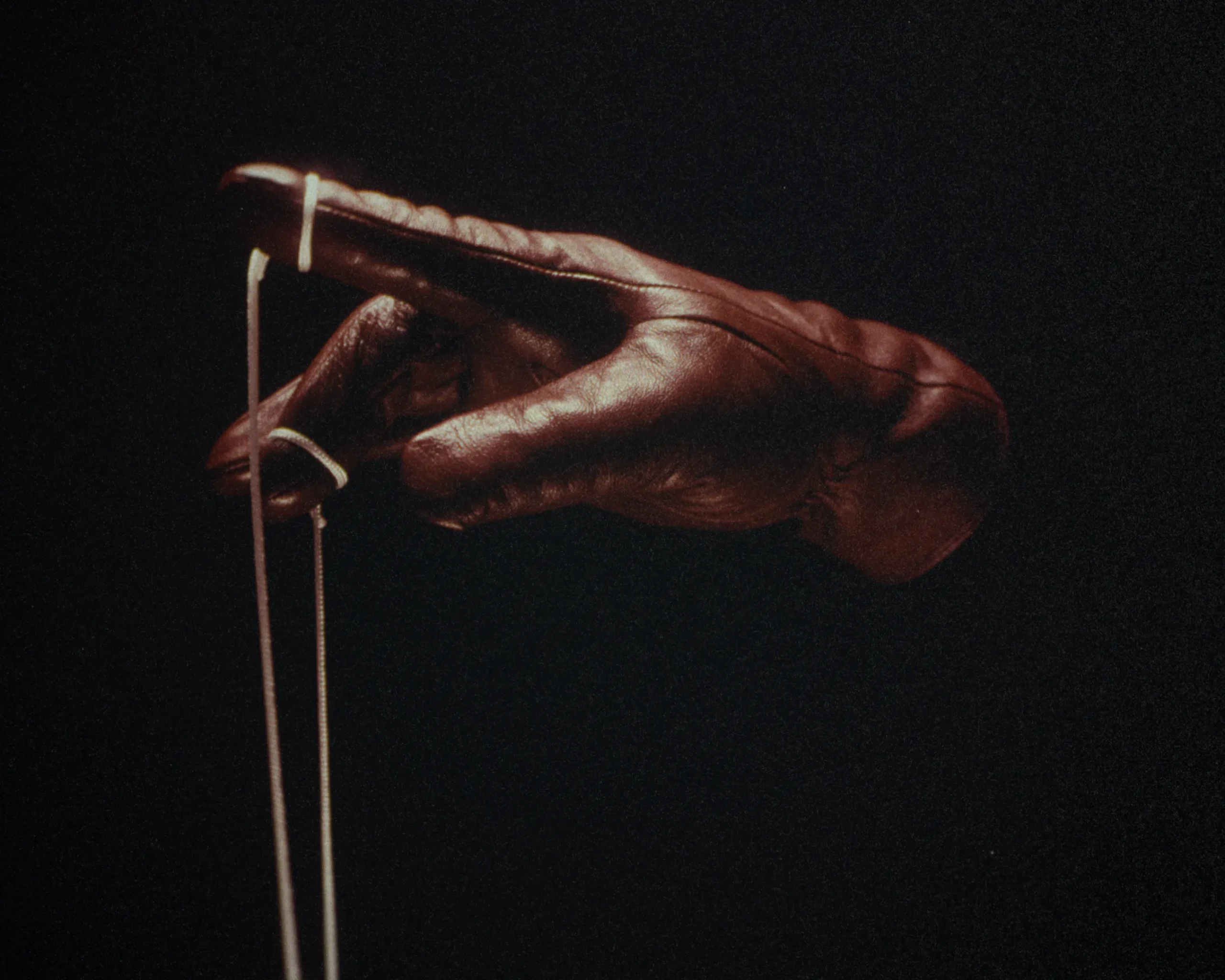 260308_MB_AURA_MV_2700x2150_framegrabs_1.20.1_1.32.2